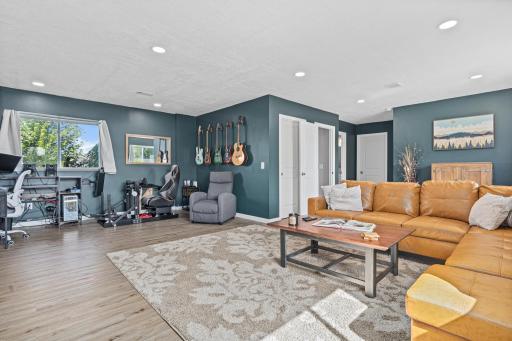 31635 Mcguire Trail, Lindstrom, MN 55045