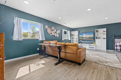31635 Mcguire Trail, Lindstrom, MN 55045