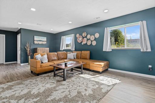 31635 Mcguire Trail, Lindstrom, MN 55045