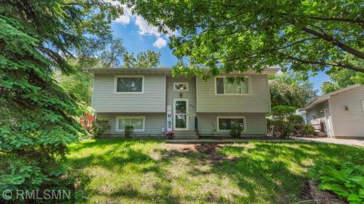 810 Louise Avenue SE, Cokato, MN 55321