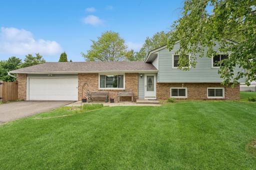 7301 Drew Avenue N, Minneapolis, MN 55443