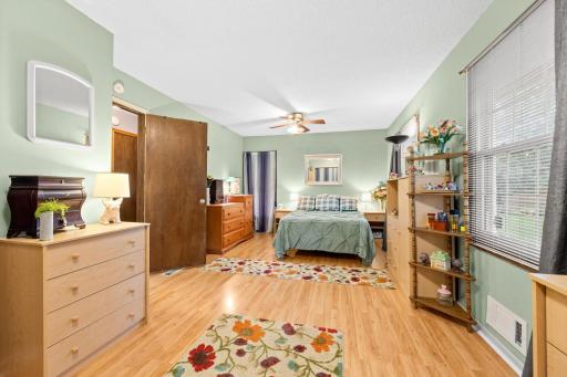 15446 Drexel Way, Saint Paul, MN 55124