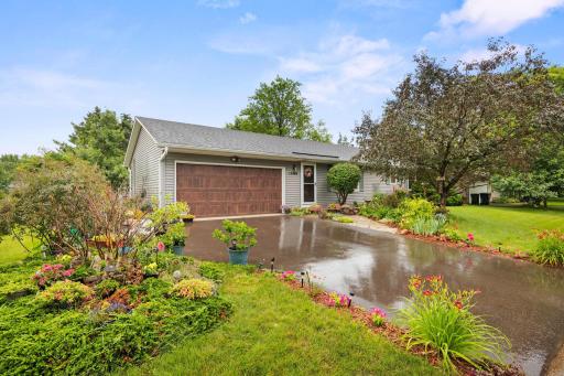 15446 Drexel Way, Saint Paul, MN 55124