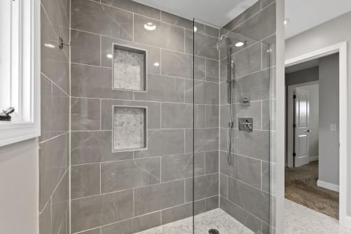 8401 Meadow Lake Road N, Minneapolis, MN 55428