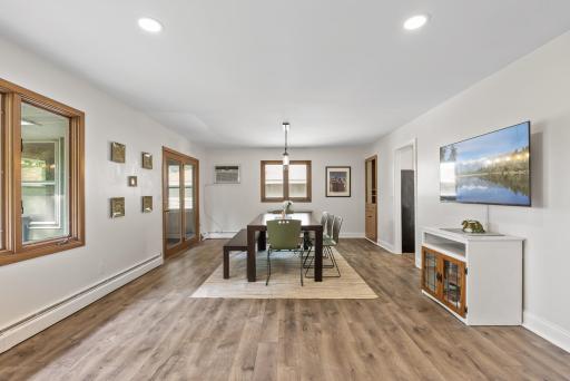 8401 Meadow Lake Road N, Minneapolis, MN 55428