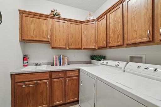 2642 Boulder Way, Burnsville, MN 55337