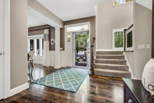4425 Ellsworth Drive, Minneapolis, MN 55435