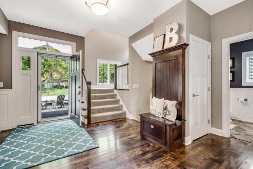 4425 Ellsworth Drive, Minneapolis, MN 55435