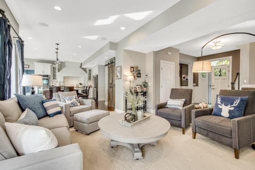 4425 Ellsworth Drive, Minneapolis, MN 55435