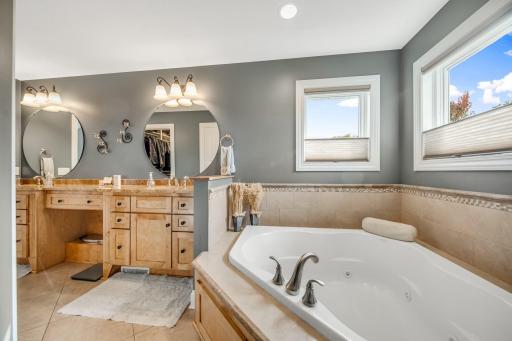 4425 Ellsworth Drive, Minneapolis, MN 55435