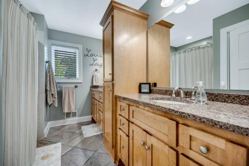 4425 Ellsworth Drive, Minneapolis, MN 55435
