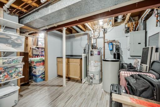 4425 Ellsworth Drive, Minneapolis, MN 55435