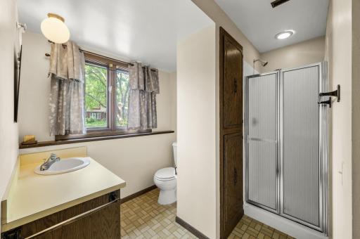 2620 Fountain Lane N, Minneapolis, MN 55447