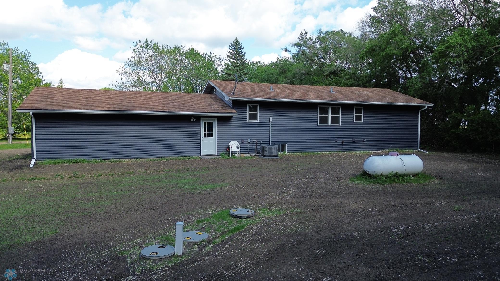 REAR ELEVATION.JPG