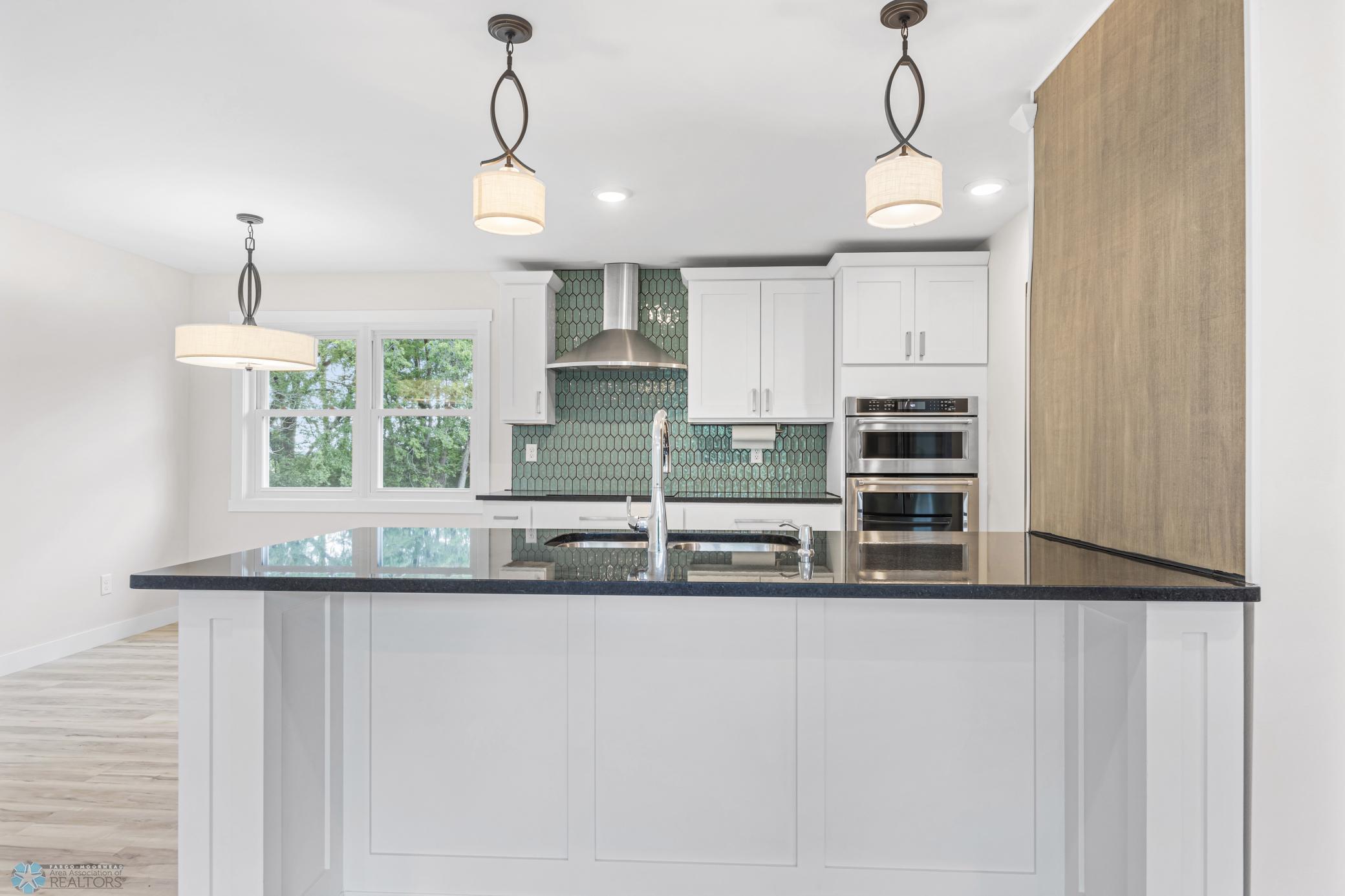 KITCHEN 4.jpg