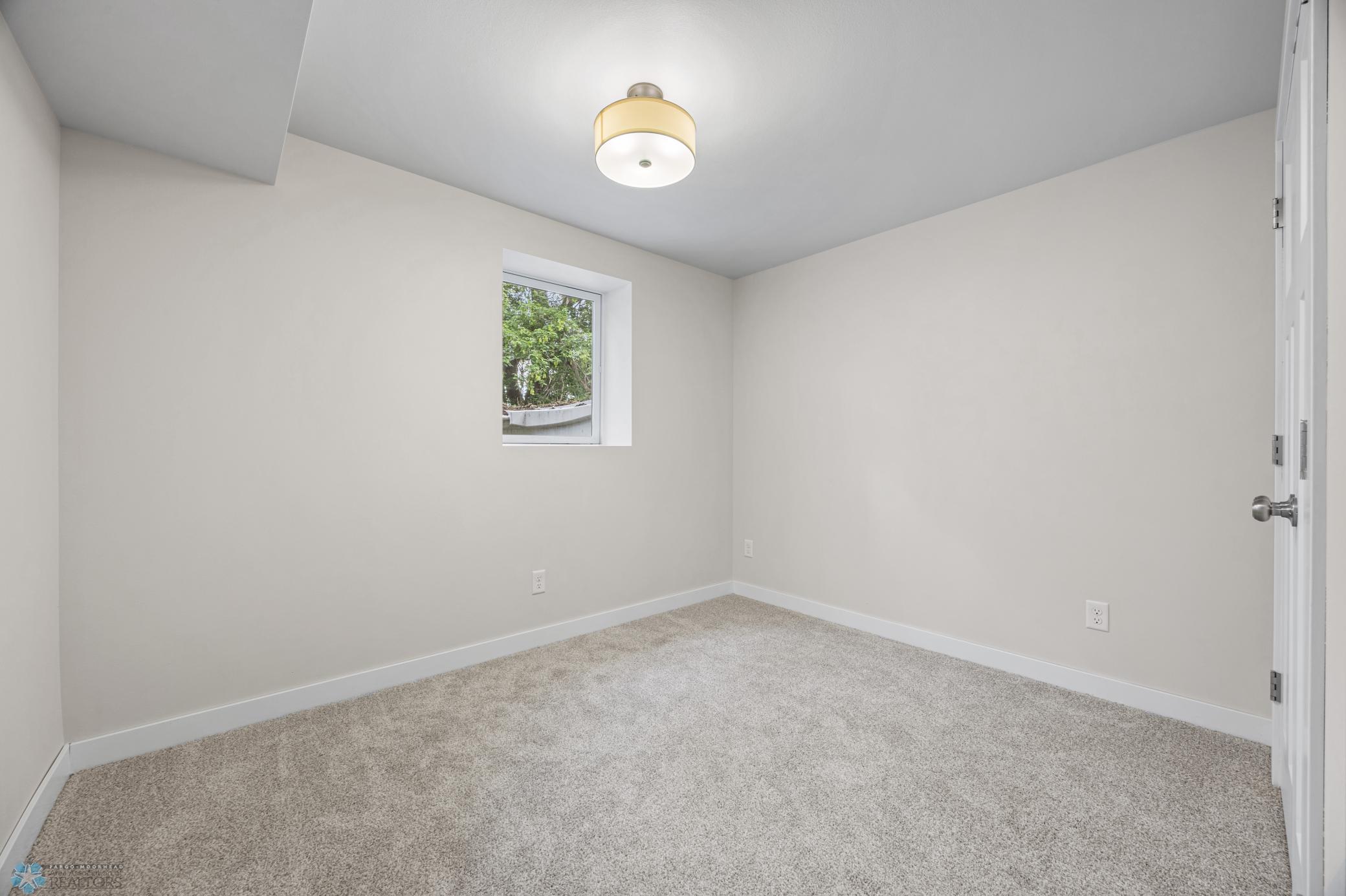 BEDROOM 3.jpg