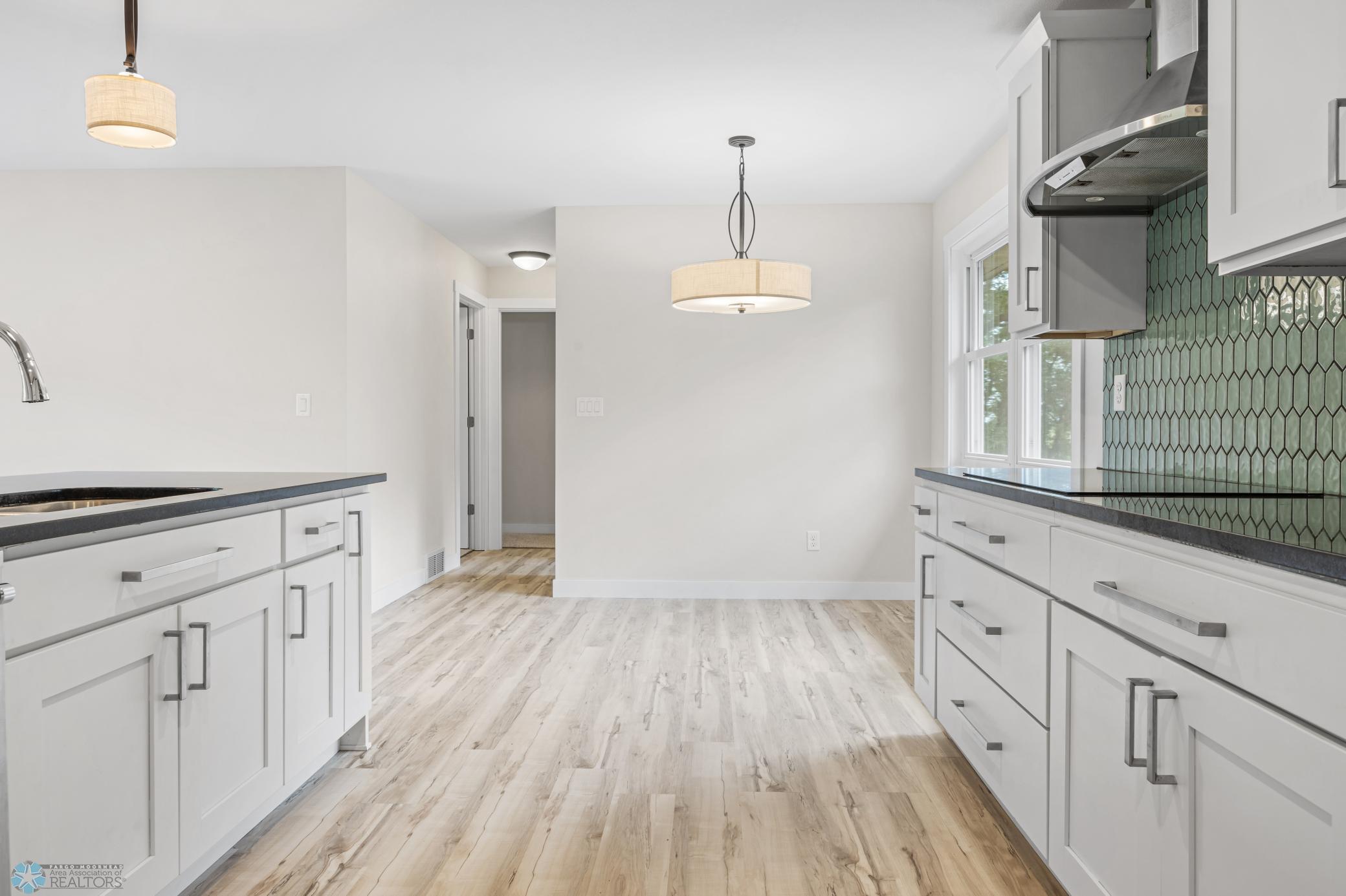 KITCHEN 3.jpg