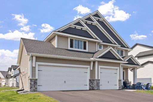1401 142nd Court E, Rosemount, MN 55068