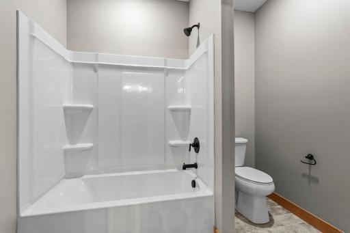 Jack & Jill Full bath on lower level