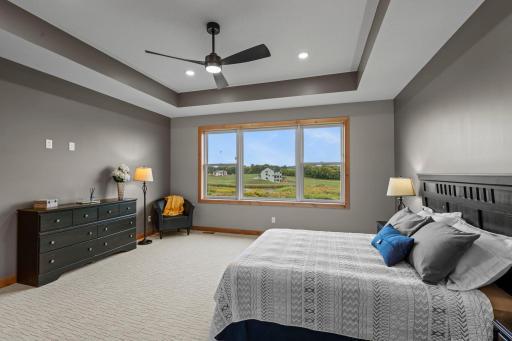 Wonderful box vault to open the space even more