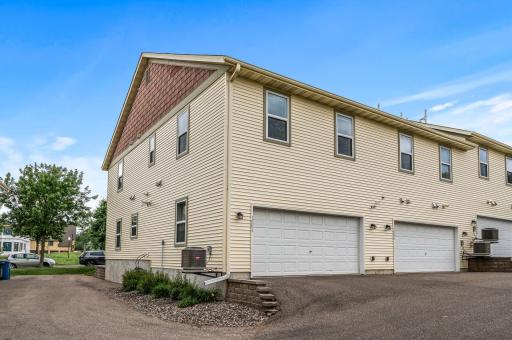 1004 Van White Memorial Boulevard, Minneapolis, MN 55411
