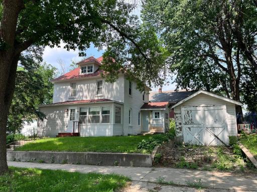 326 E Vine Street, Mankato, MN 56001