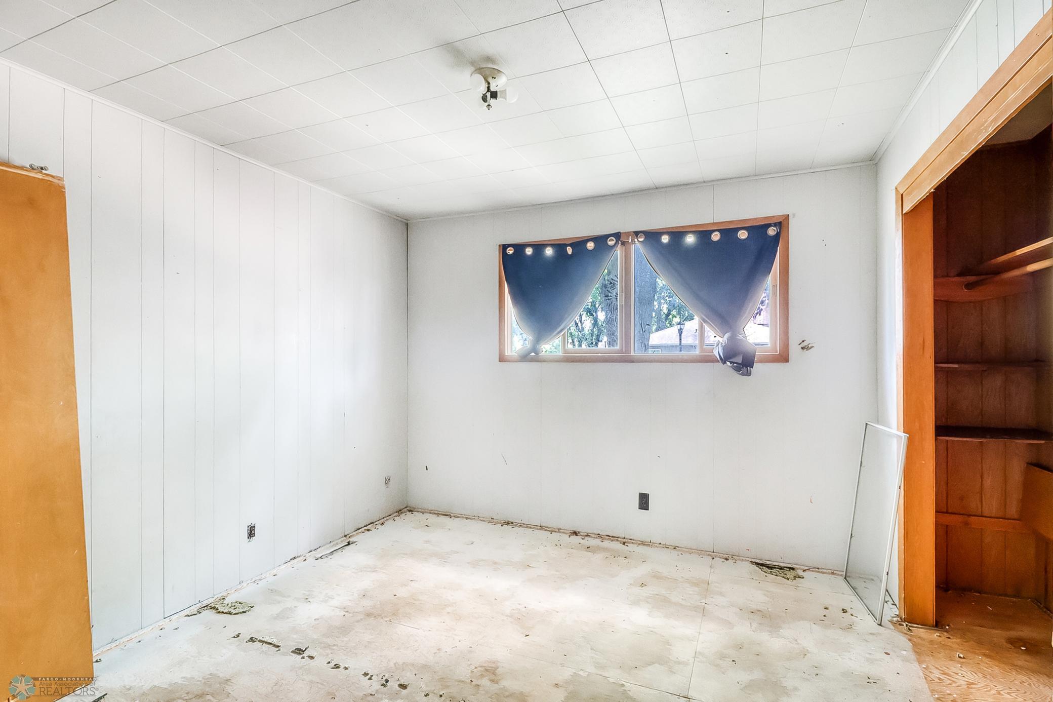 Unit 1_Bedroom1_0.jpg