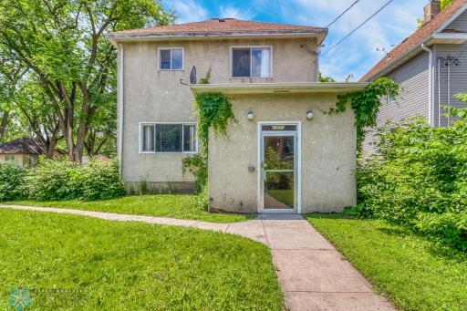1002 10 Street N, Fargo, ND 58102