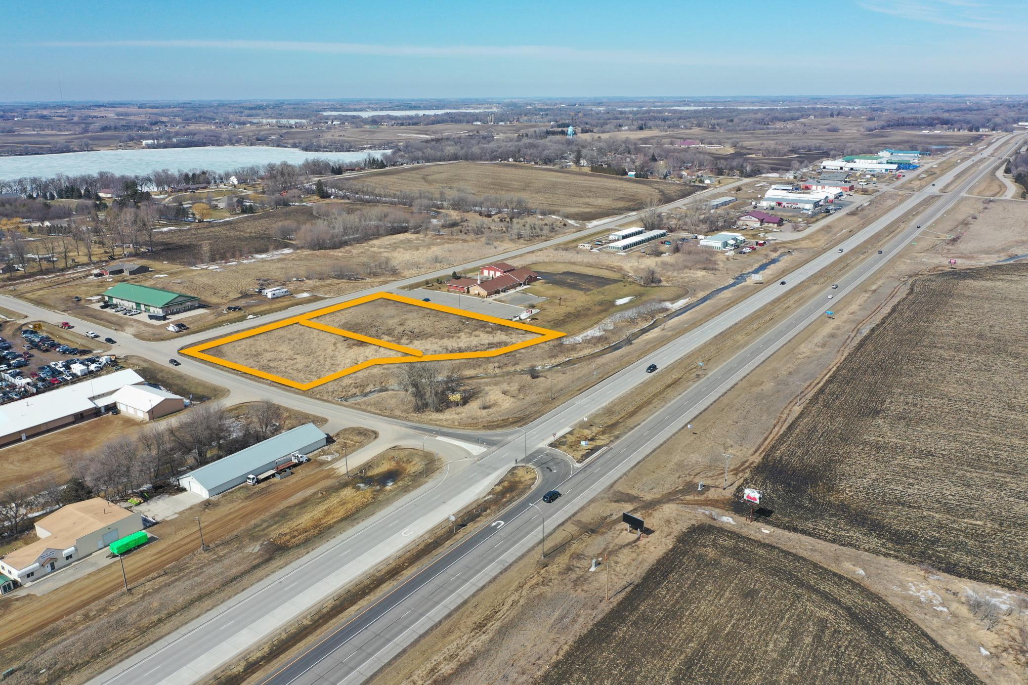 GOLDEN ACRES - N HWY 71?23DJI_0190