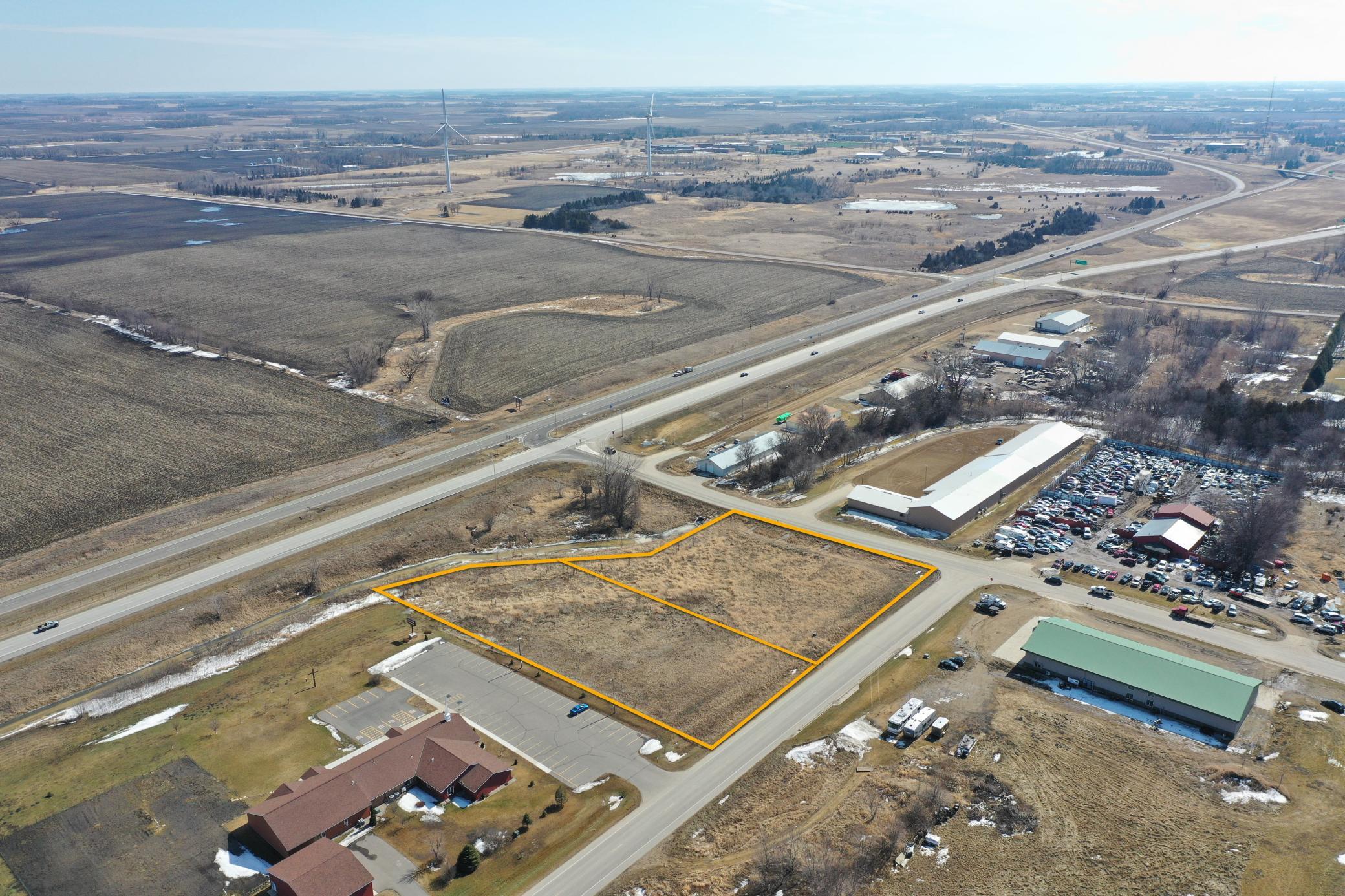 GOLDEN ACRES - N HWY 71?23DJI_0200