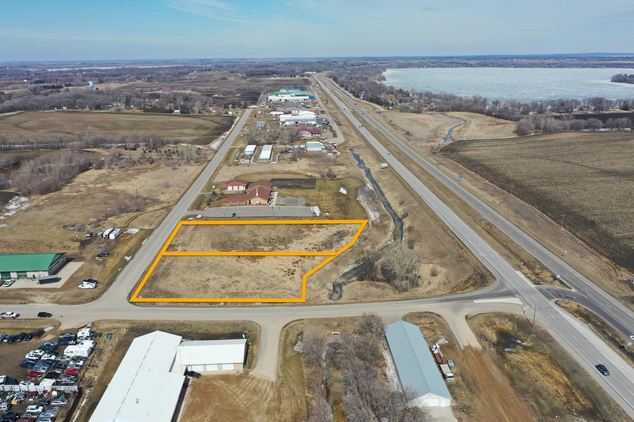 GOLDEN ACRES - N HWY 71?23DJI_0189