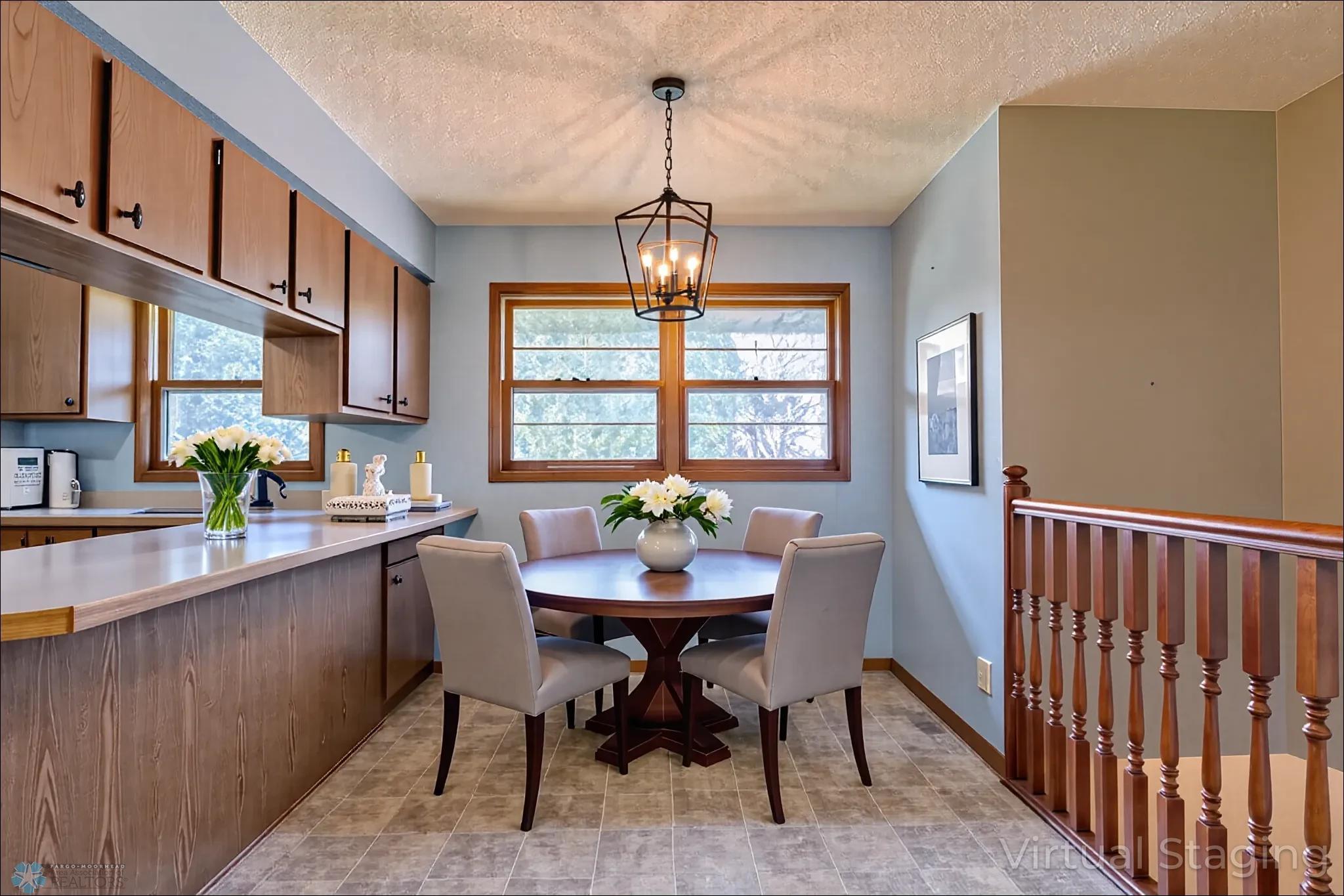 Virtual Staged Dining Room