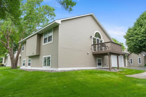 This home also includes a comprehensive Ring security system, featuring an alarm,
sensors on all lower-level windows and doors, motion detectors in the family and
living rooms, an outdoor garage camera, and a front door Ring doorbell.