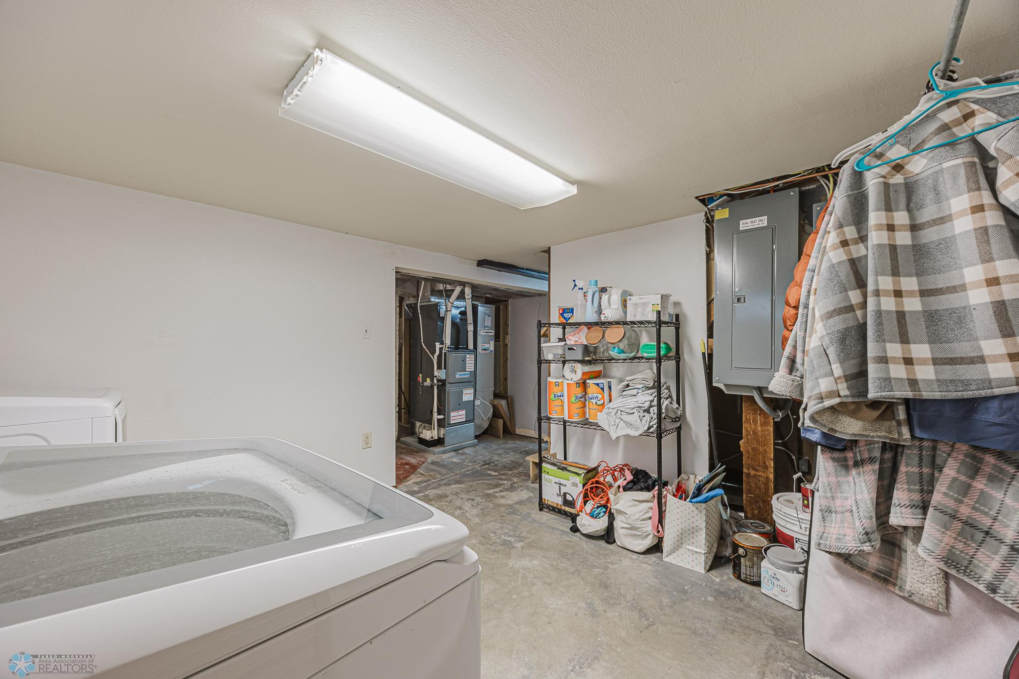 1019 3rd Ave N, Moorhead, MN, 56560-20.jpg