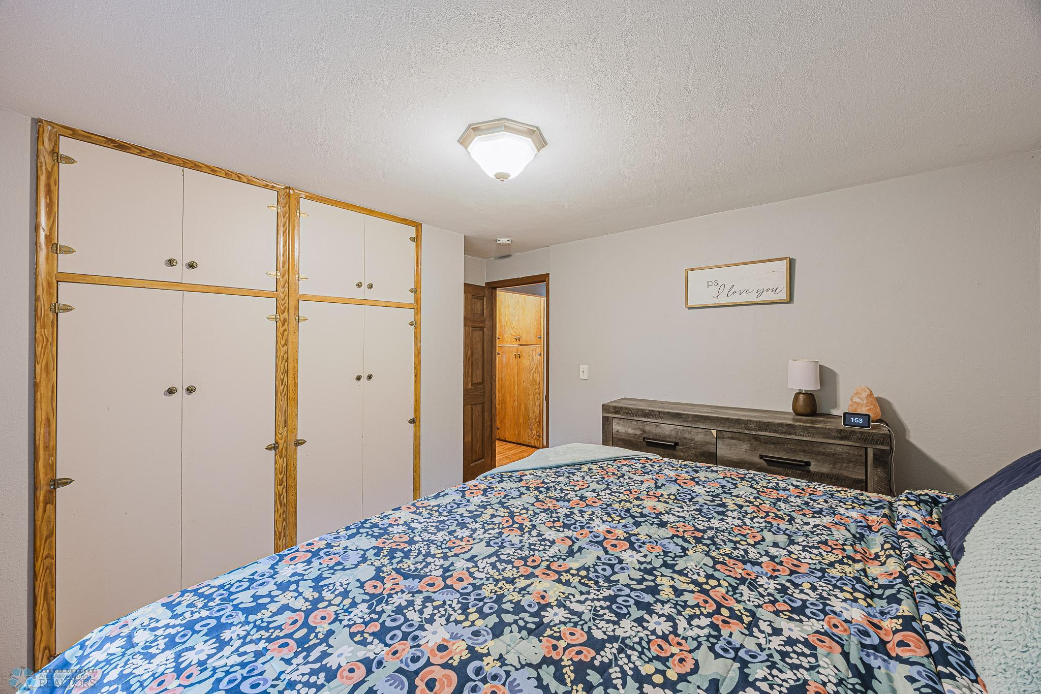 1019 3rd Ave N, Moorhead, MN, 56560-12.jpg