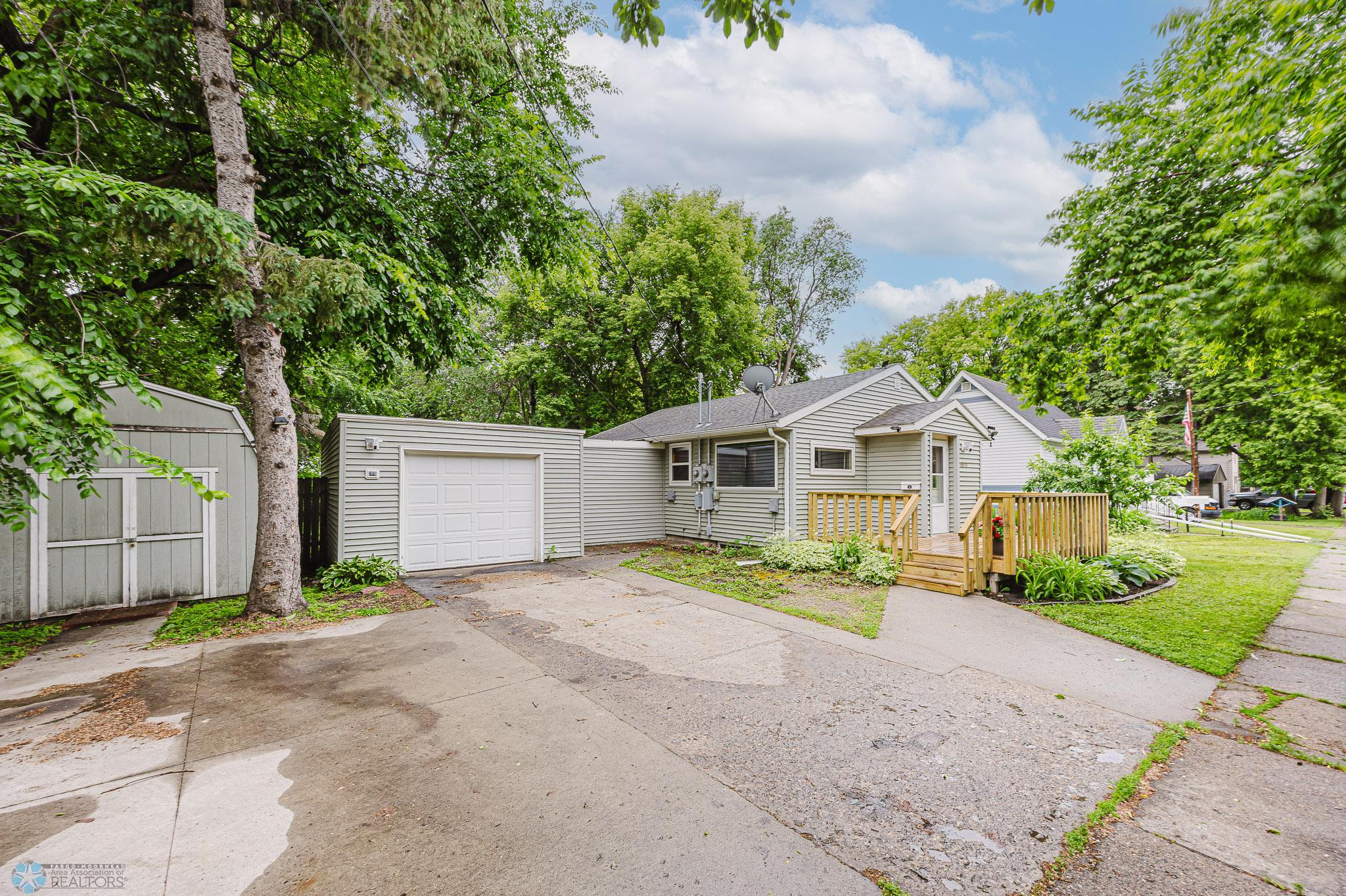 1019 3rd Ave N, Moorhead, MN, 56560-42.jpg