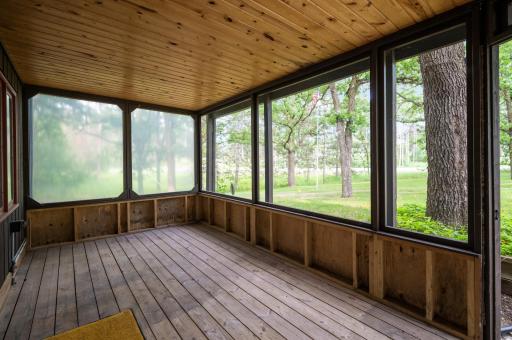 21750 Elk Lake Road NW, Elk River, MN 55330
