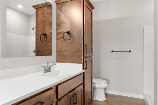 607 Northwood Place, Janesville, MN 56048