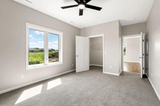 607 Northwood Place, Janesville, MN 56048