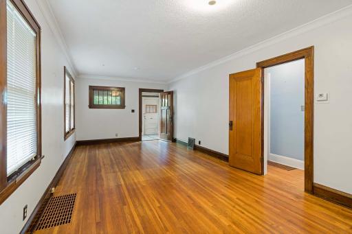 67 Lowry Avenue NE, Minneapolis, MN 55418