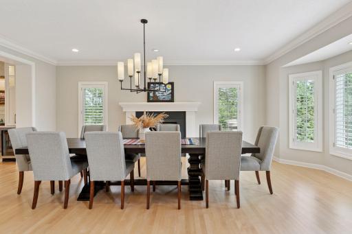 2 Bent Tree Lane, North Oaks, MN 55127