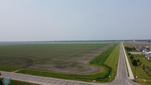 NA NA, Moorhead, MN 56560