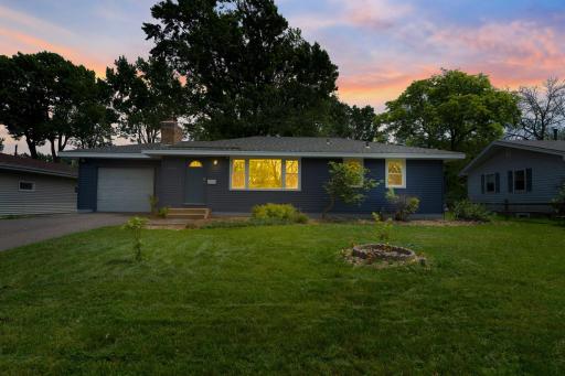 1-web-or-mls-6311 Monroe St NE-122 copy.jpg