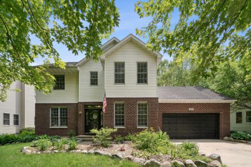 16931 Hanover Lane, Eden Prairie, MN 55347