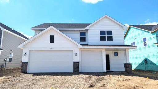3908 Helmo Avenue N, Oakdale, MN 55128