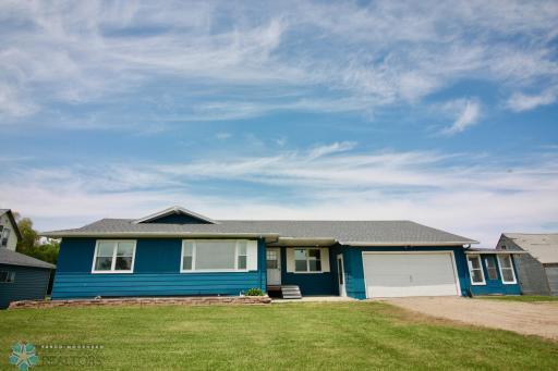16405 82nd Street SE, Barney, ND 58008