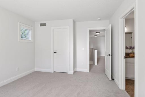 5721 Beard Avenue S, Edina, MN 55410