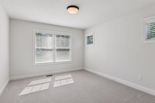 5721 Beard Avenue S, Edina, MN 55410