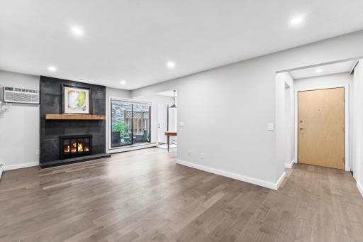 4584 Cedar Lake Road S, 1, Minneapolis, MN 55416