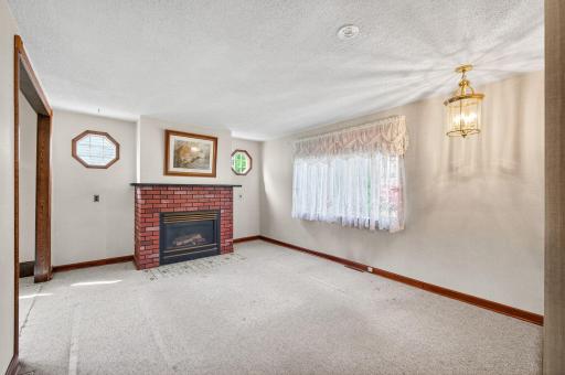 1009 3rd Street S, Stillwater, MN 55082